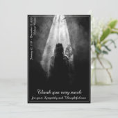 Carte de menu funéraire dans la lumière (Debout devant)