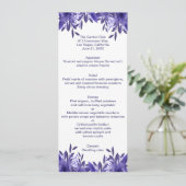 Carte de menu Mariage de feuillage bleu violet (Debout devant)