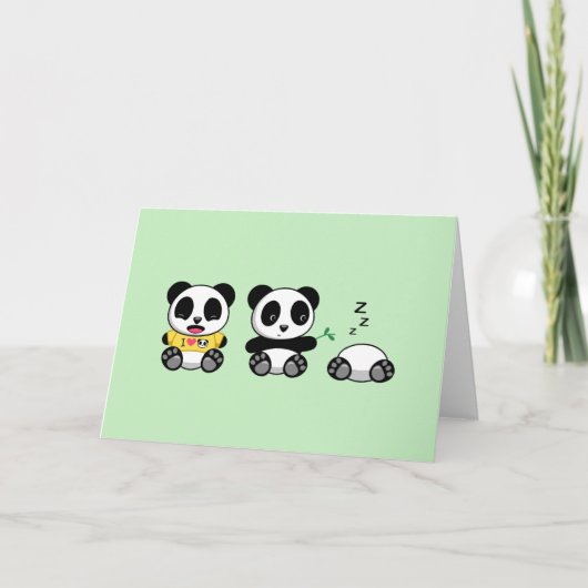 Carte De mignons petits pandas sur un blanc vert (Devant)