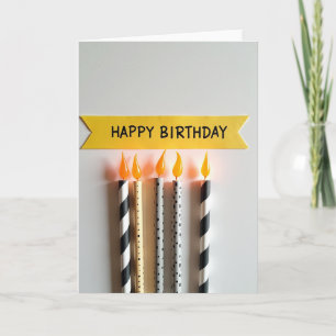 Carte de motifs graphiques pour anniversaire doux