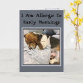 Carte de naissance « Allergique aux matins » Basse (Fleur jaune)