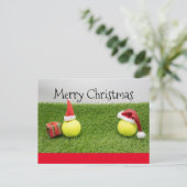 Carte de Noël de tennis avec chapeau de Père Noël  (Debout devant)
