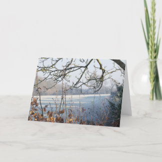 Carte de Noël de vacances - scène givrée d'hiver