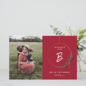 Carte de Noël photo à monogramme couronne Budget (Debout devant)