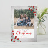 Carte de Noël photo en bois rustique avec baies d' (Debout devant)