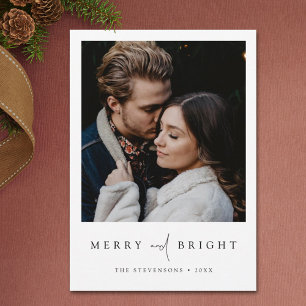 Carte de Noël pour les jeunes mariés joyeux et bri