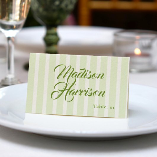 Carte de nom de mariage verte rayée rétro DIY