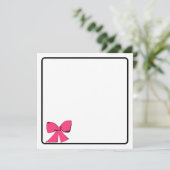 Carte de note à ruban rose (Debout devant)