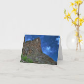 Carte de note de falaises et de nuages (blanc) (Fleur jaune)