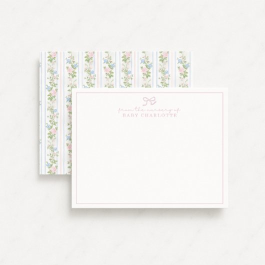 Carte de note de pépinière à arc floral rayé