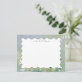 Carte de note florale pastel ondulée (Debout devant)