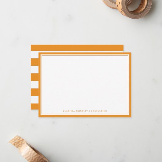 Carte de note plat carottée minimale (Devant/Arrière en situation)