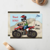 Carte de note pour enfant ATV rouge et noir (Devant/Arrière en situation)