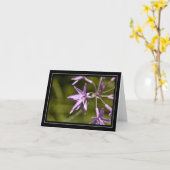 Carte de note pourpre de fleur sauvage (Fleur jaune)