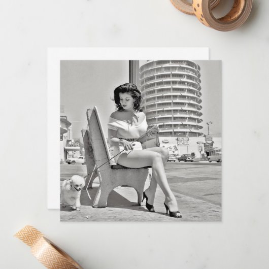 Carte de note Retro "Femme avec caniche" (Devant/Arrière en situation)