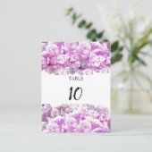 Carte de numéro de table Bouquet Monochrome Rose (Debout devant)