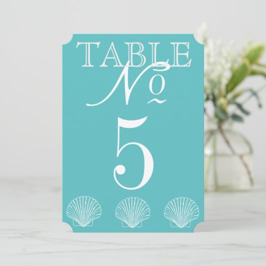 Carte de numéro de table Coquillage pour mariage s (Debout devant)