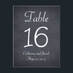 Carte de numéro de table de Chalkboard Look Mariag<br><div class="desc">Ajoutez un look rustique à votre événement avec cette collection Chalkboard Look. Disponible dans différentes typographies. Cartes de menu correspondant disponibles.</div>
