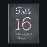 Carte de numéro de table de Chalkboard Look Mariag<br><div class="desc">Ajoutez un look rustique à votre événement avec cette collection Chalkboard Look. Disponible dans différentes typographies. Cartes de menu correspondant disponibles.</div>