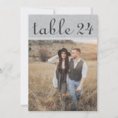 Carte de numéro de table de mariage en gris rustiq (Devant)