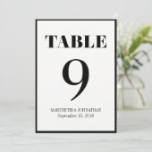 Carte de numéro de table de mariage moderne M. et  (Debout devant)
