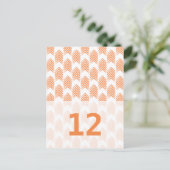 Carte de numéro de table fléchée Tribale Orange (Debout devant)