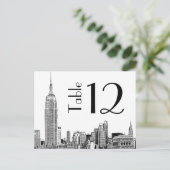 Carte de numéro de table gravée NYC Skyline 01 (Debout devant)