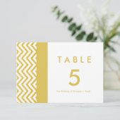 Carte de numéro de table moderne Chevron blanc et (Debout devant)