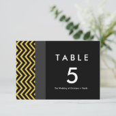 Carte de numéro de table moderne Chevron noir et o (Debout devant)