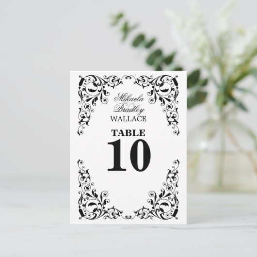 Carte de numéro de table Stylé noir et blanc (Debout devant)