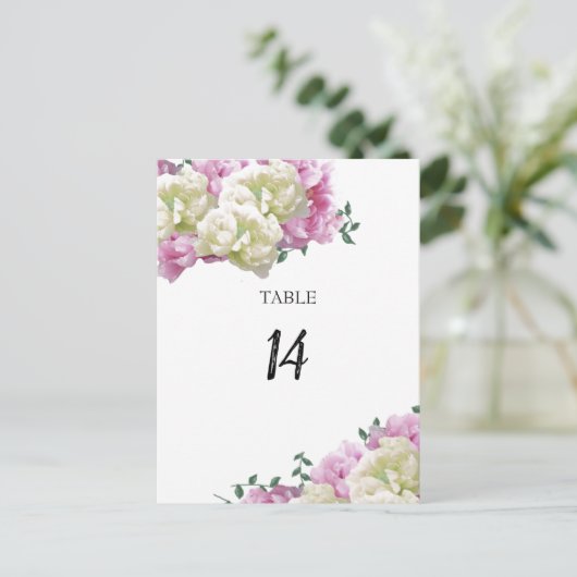 Carte de numérotation de table avec fleurs de pivo (Debout devant)