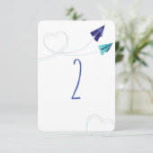 Carte de numérotation de table en aquarelle d'avio (Debout devant)