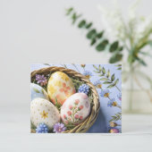 Carte de Pâques personnalisée avec des œufs peints (Debout devant)