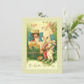 Carte de Pâques Victorienne homme dans Egg House & (Debout devant)