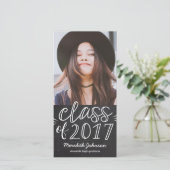Carte de photo de remise des diplômes annonce de s (Debout devant)