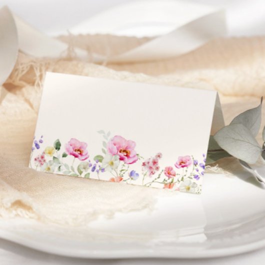 Carte de place minimaliste fleur sauvage mariage