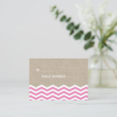 Carte De Placement Chevrons roses sur Burlap Place Card (Debout devant)
