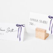 Carte De Placement Coquette au Ruban Violet pour une Fête de Fiançail