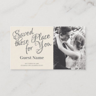 Carte De Placement Couple de mariés s'embrassant en monochrome