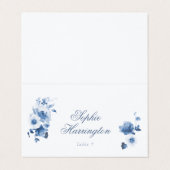 Carte de placement de mariage florale bleu poussié (Outside Unfolded)