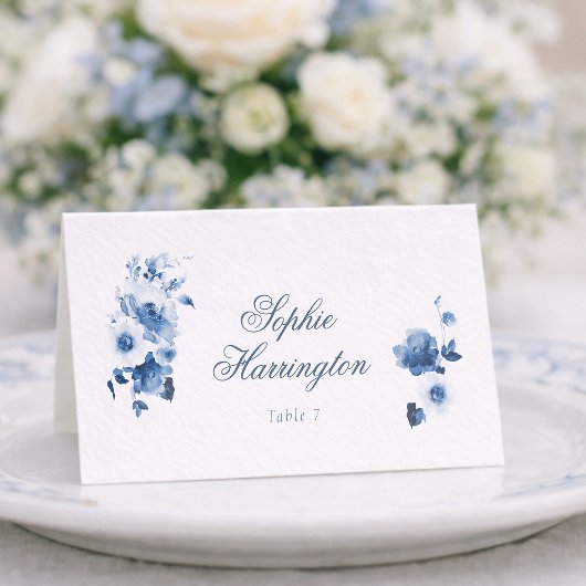 Carte de placement de mariage florale bleu poussié