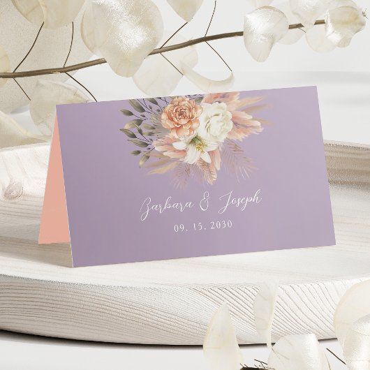 Carte de placement de mariage florale rose et viol