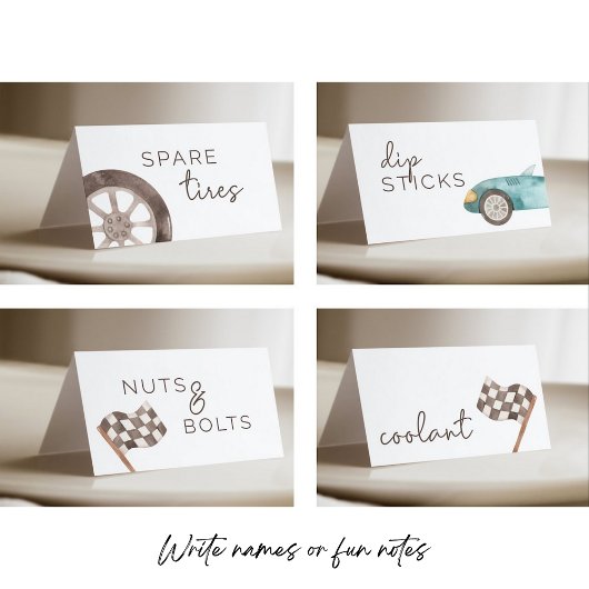 Carte De Placement Drapeau de course dans le buffet