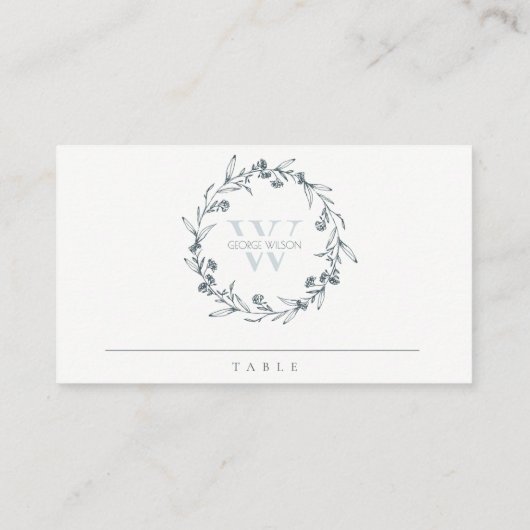 Carte De Placement Dusky Blue Floral Laurel Wreath Monogramme Baptême (Dos)