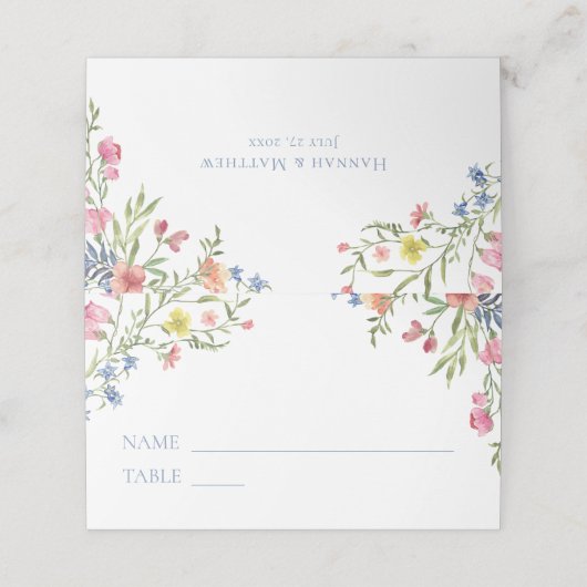 Carte De Placement Elegant Dusty Blue Pastel Wildflower Crest Wedding (Extérieur déplié)