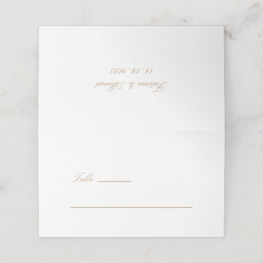 Carte De Placement Élégant minimal moderne Gold Script Mariage Table (Extérieur déplié)