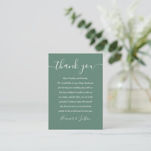 Carte De Placement Eucalyptus Vert Mariage de script moderne Merci (Debout devant)