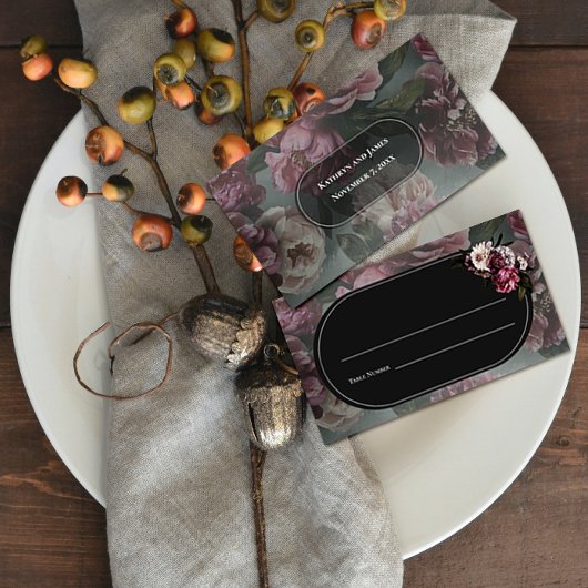 Carte De Placement Floral foncé et humide