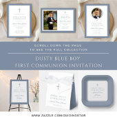 Carte De Placement Garçon élégant bleu poussiéreux Première Communion