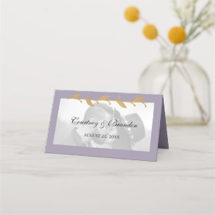 Carte De Placement Mariage aux feuilles d'or photo moderne violet